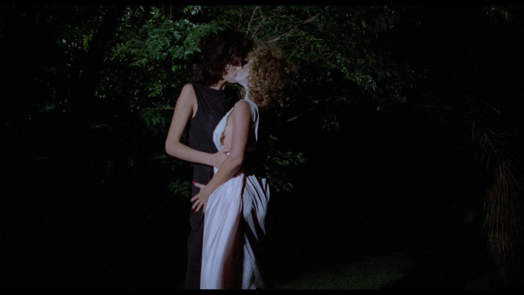 Dracula Sucks (UHD, 1979)